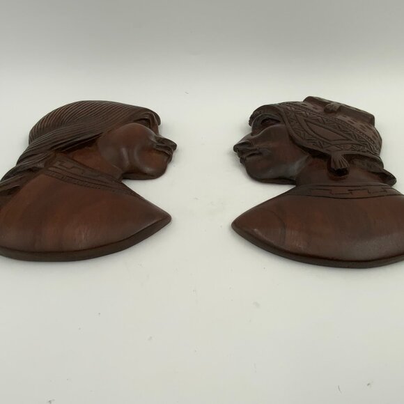 2 Vintage Carved Wood Native American Heads Male & Female Wall Hanging Art MCM - Picture 7 of 10
